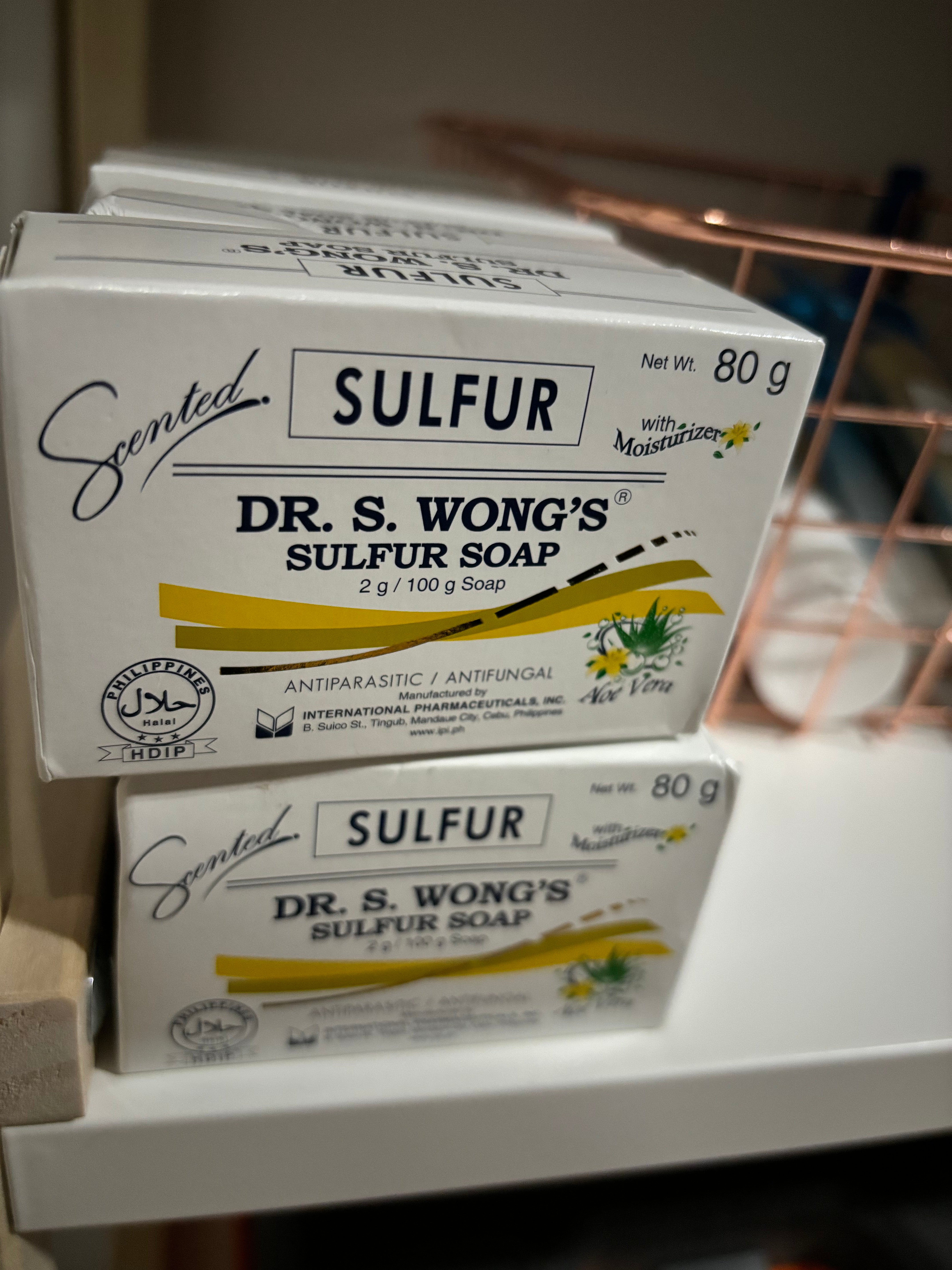 DR WONGS Sulfur Soap With Moisturizer Aloe Vera Soap 80g